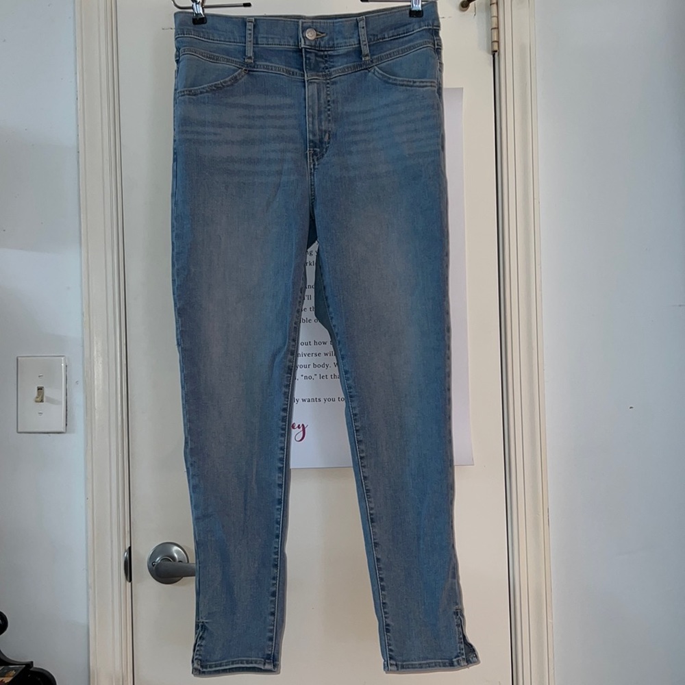 Levi’s Premium Mile High Super Skinny Jean